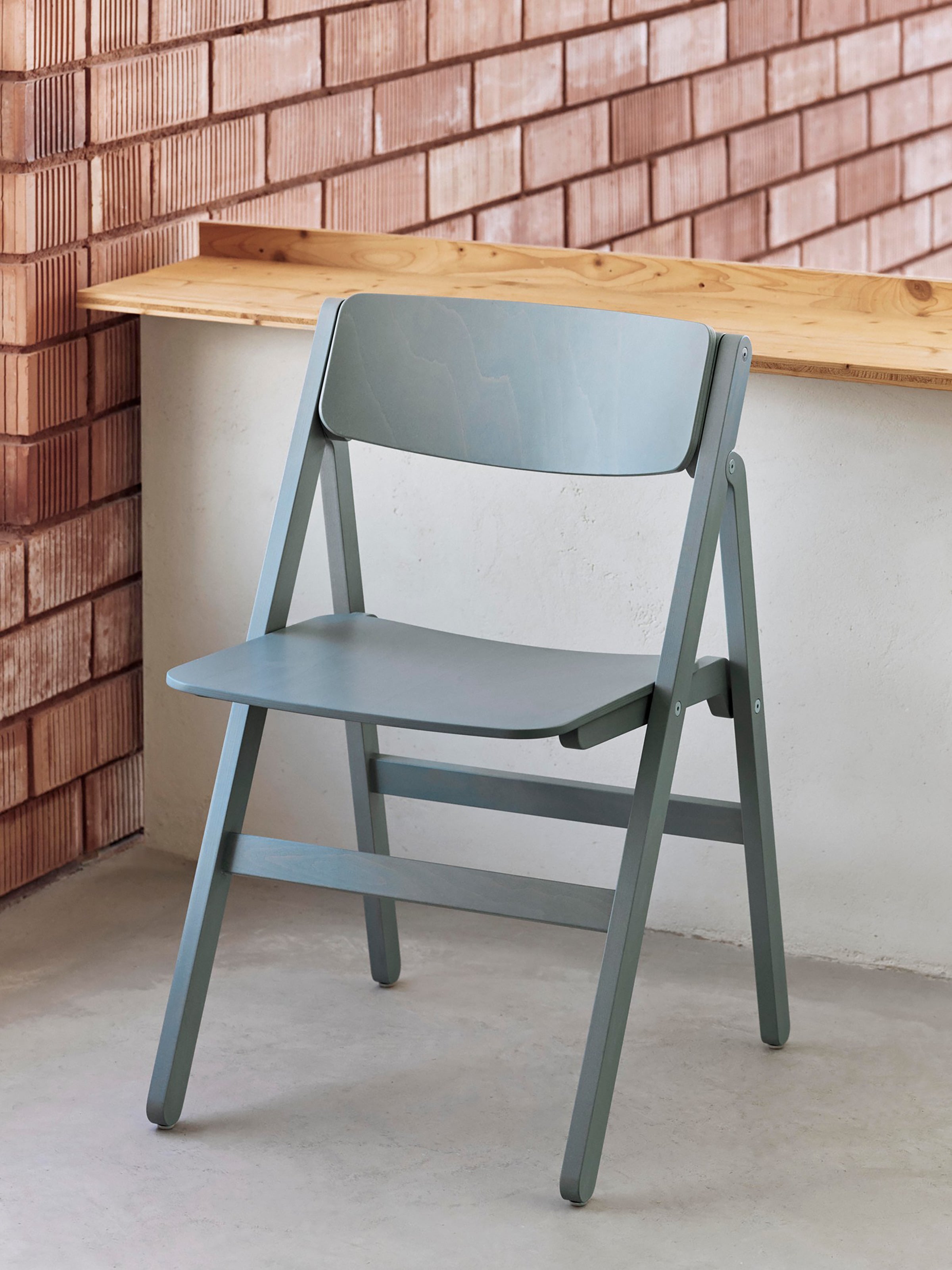 Backflip Chair - Cloud Blue
