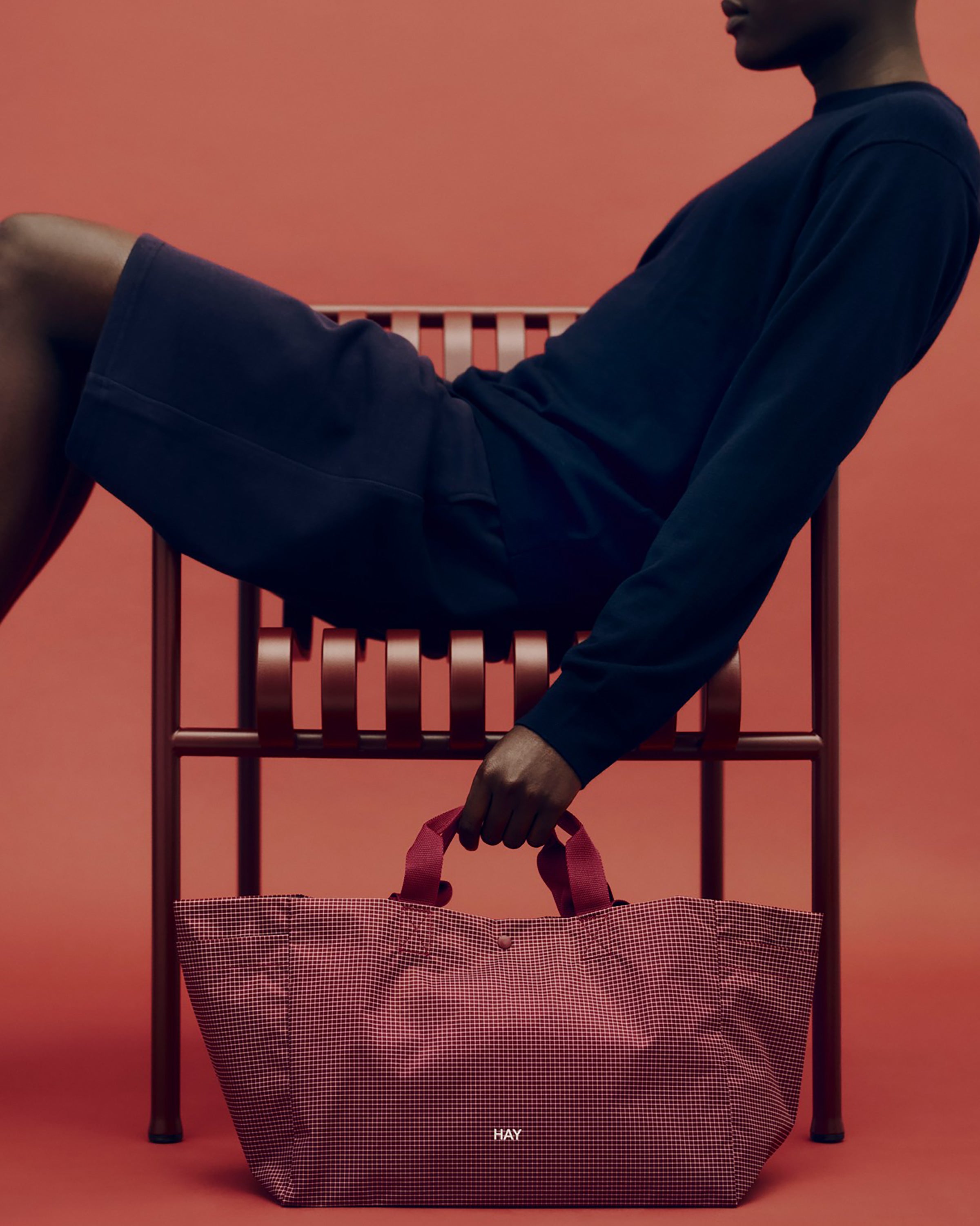 Grid Weekend Bag - Medium - Burgundy