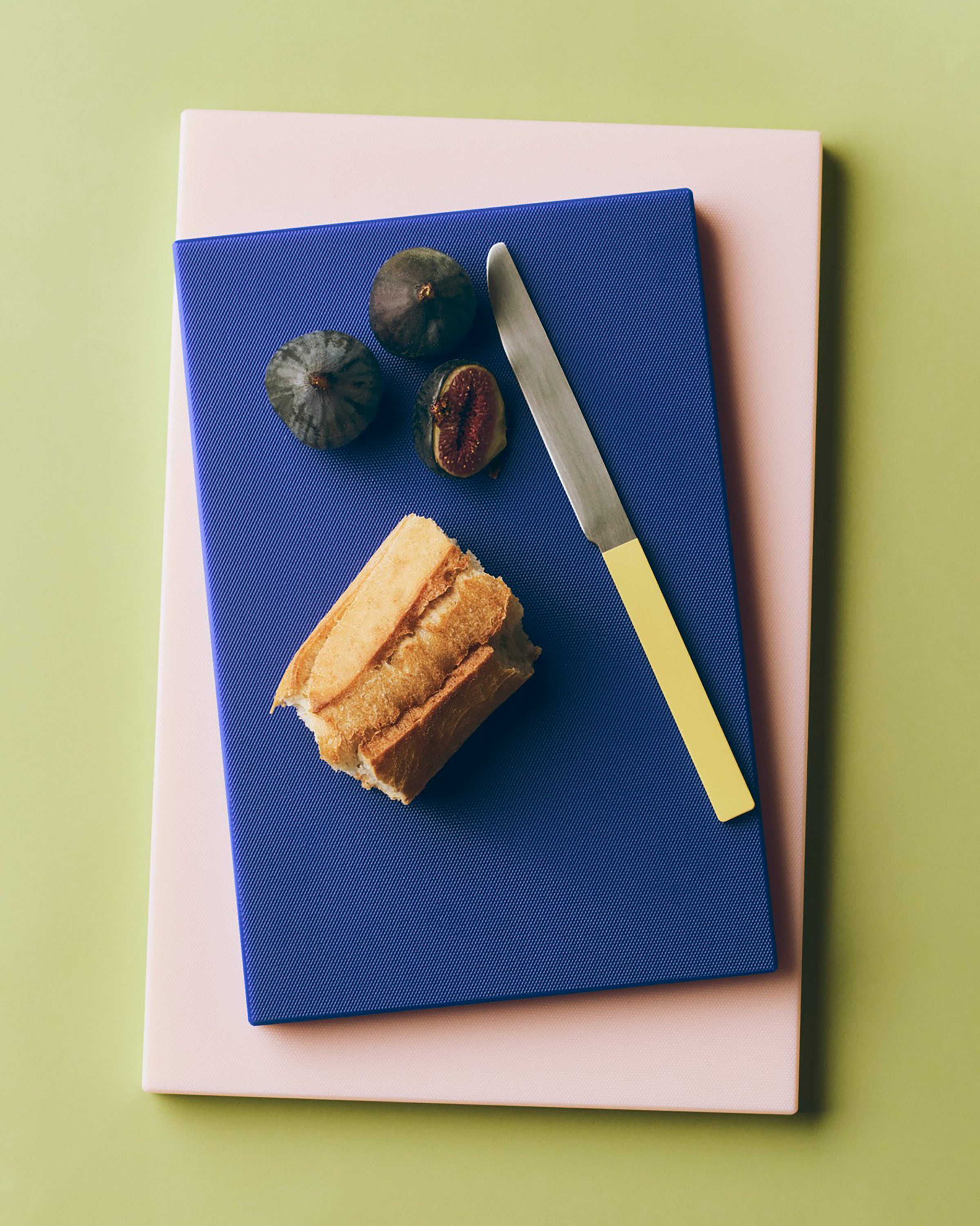 Slice Chopping Board - Medium - Cobalt Blue