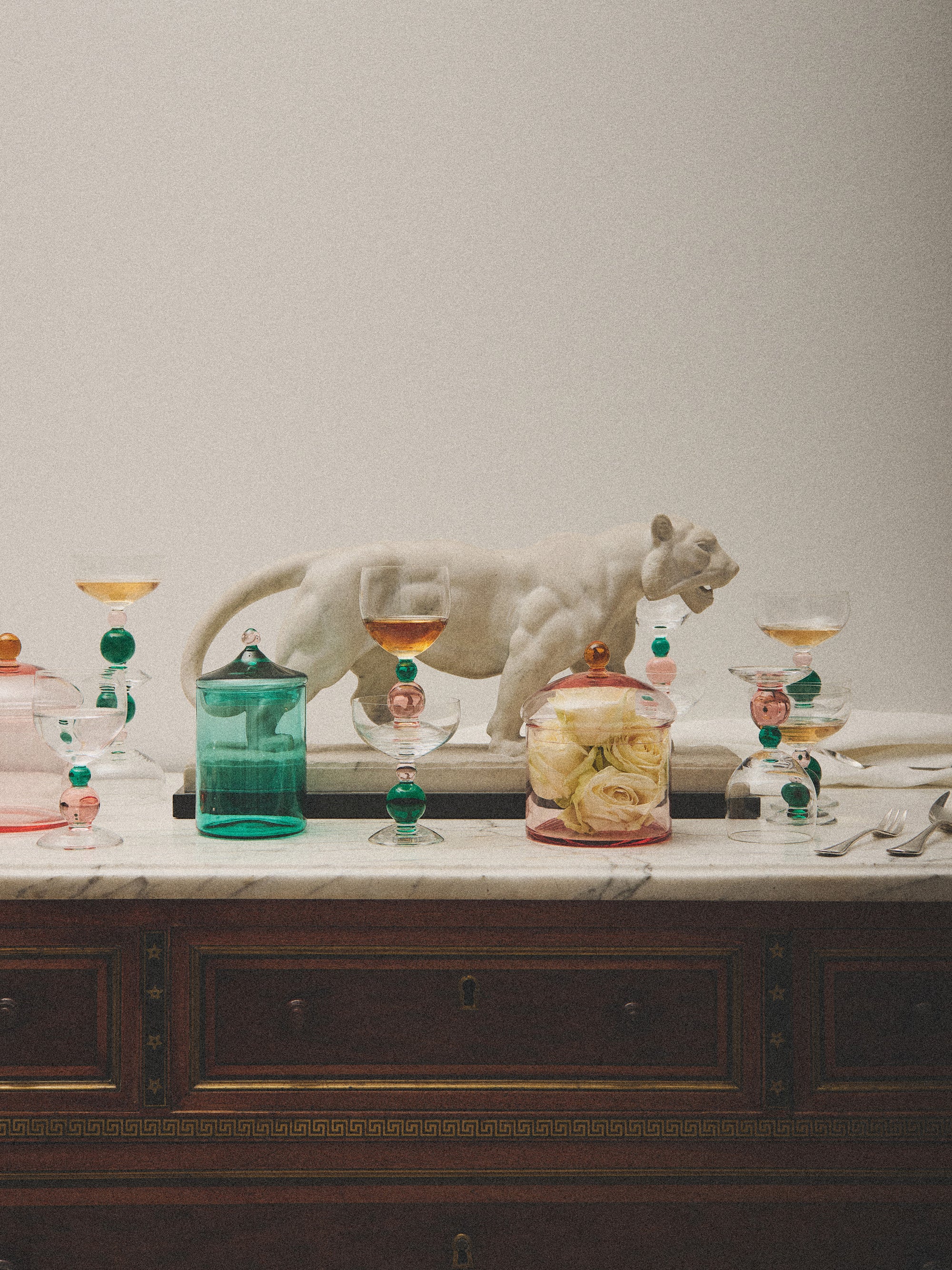 Noam Champagne Glass - Jade/Hazel