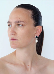 Emma Pearl Earrings