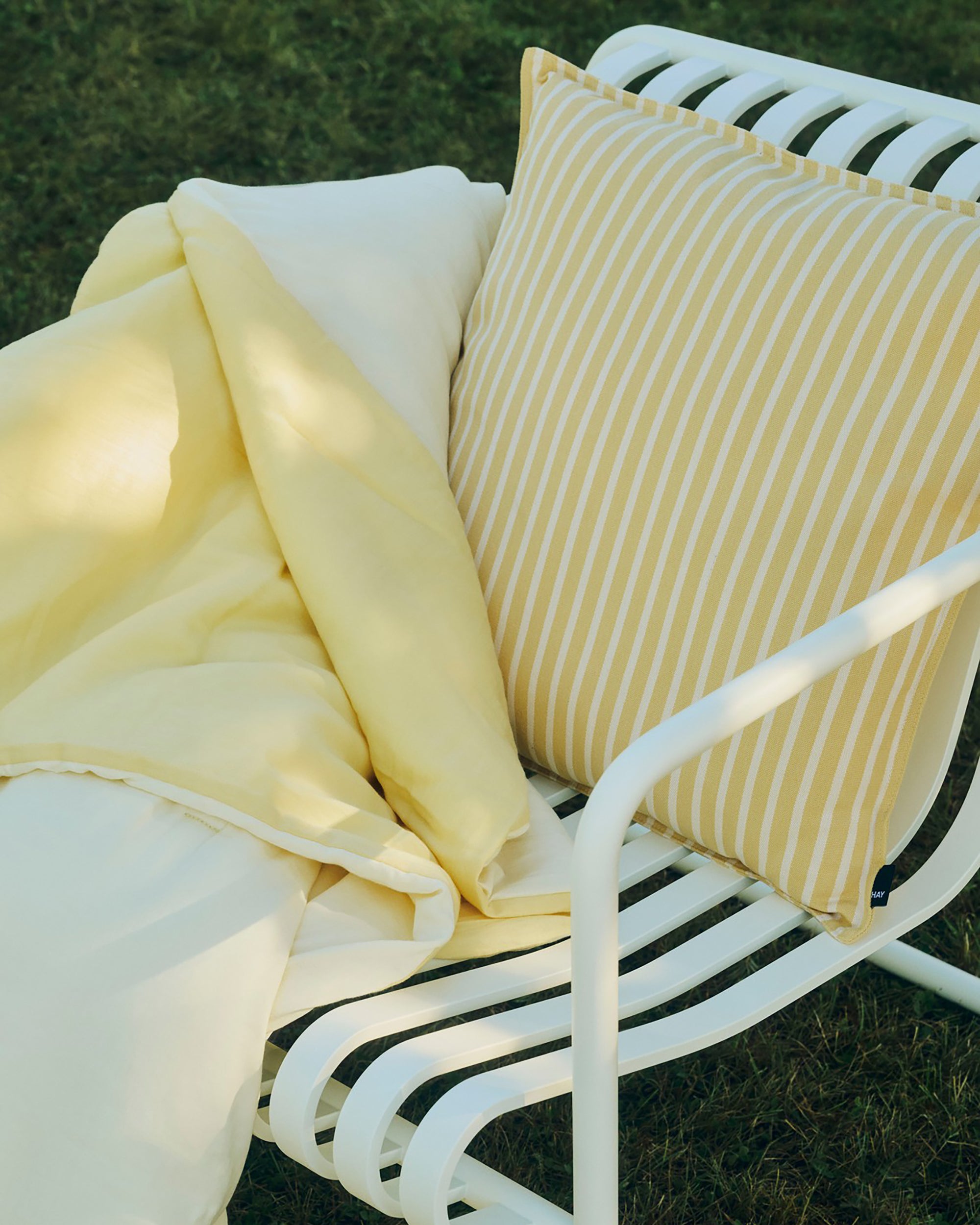 Air Quilt - Soft Yellow