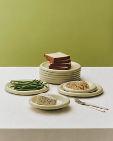 Barro Plate - Ø18 - Pistachio