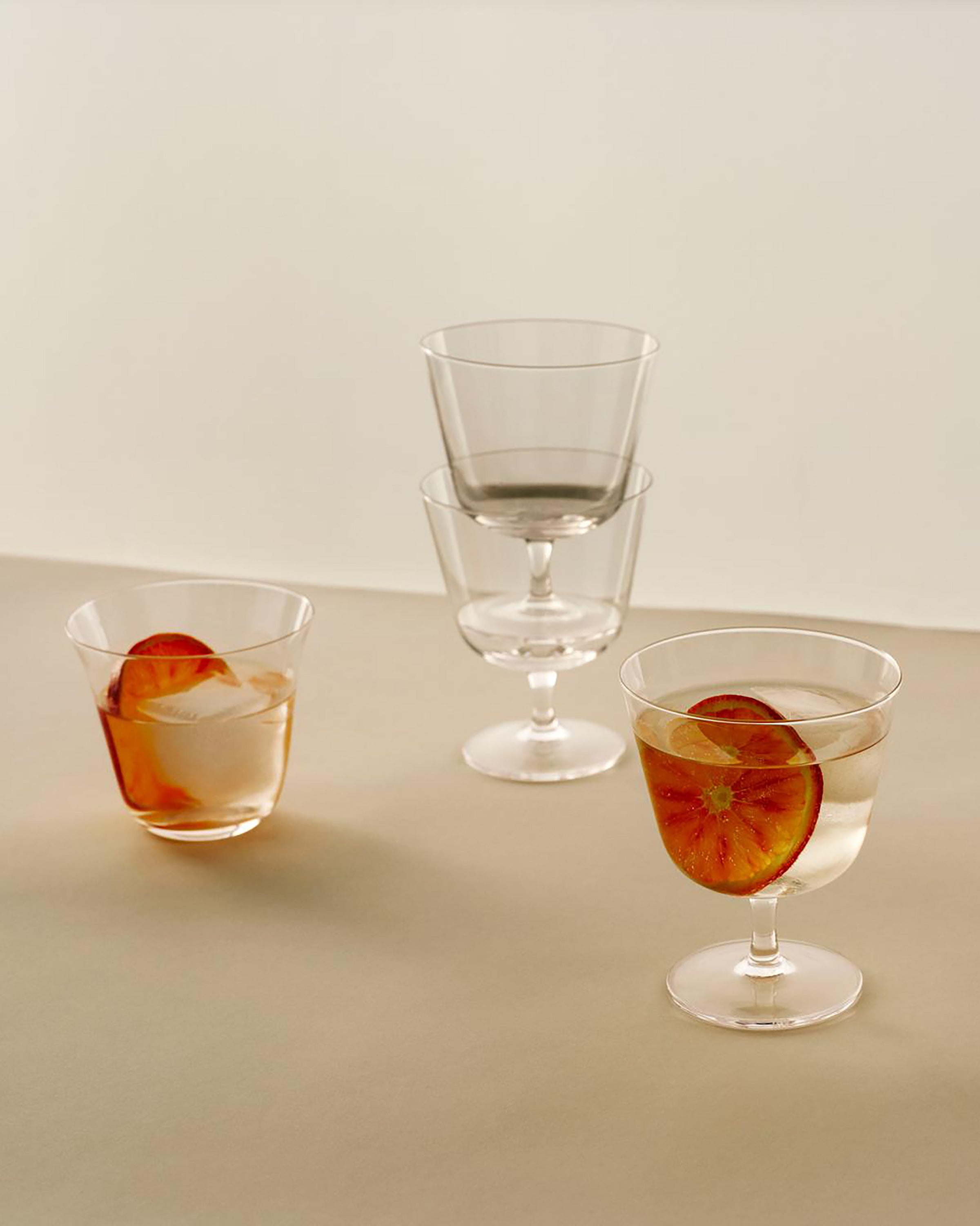 Curve Stem Glass