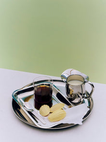 Essential Steel Round Dish - Medium