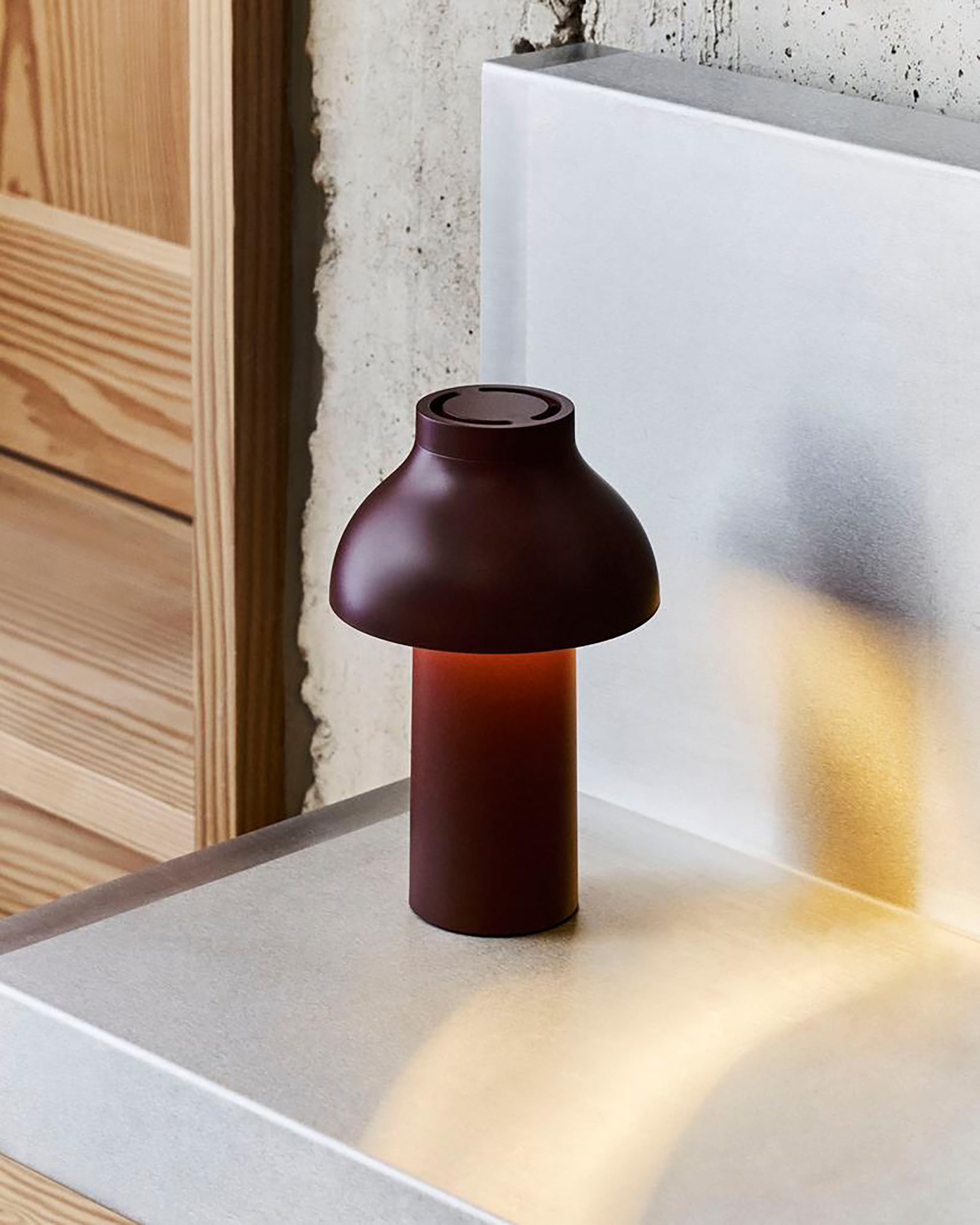 PC Portable Lamp - Iron Red