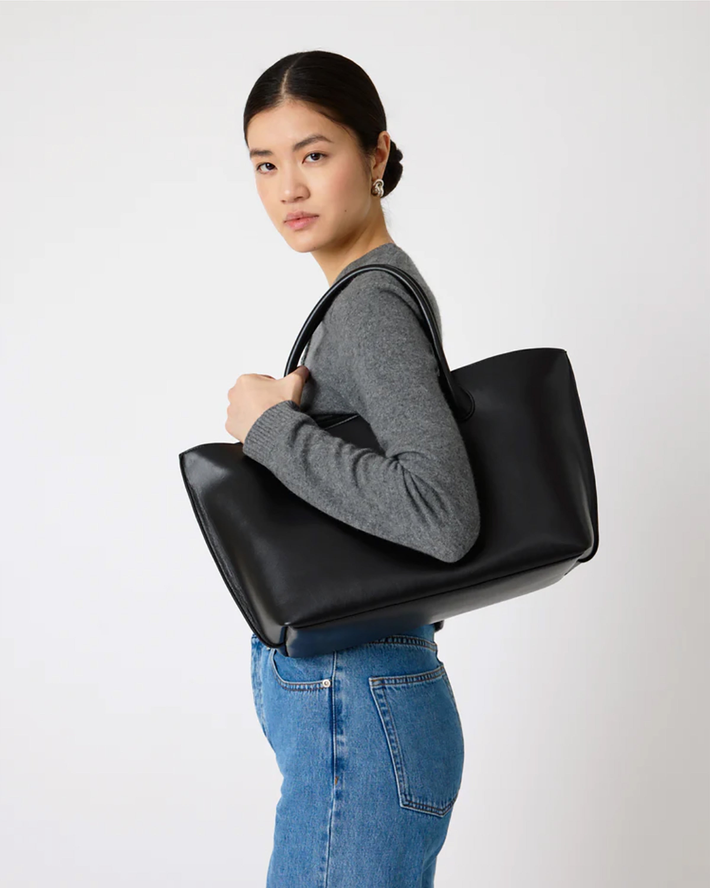 The Grace Tote - Solid Black
