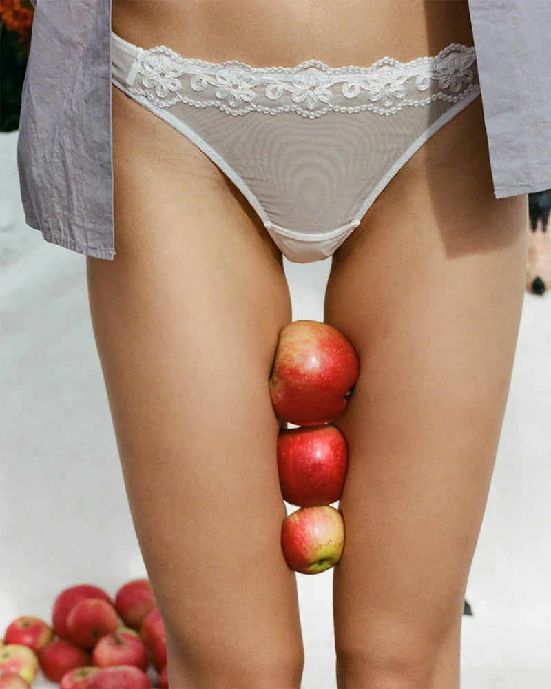 Eva Thong - Lusty White
