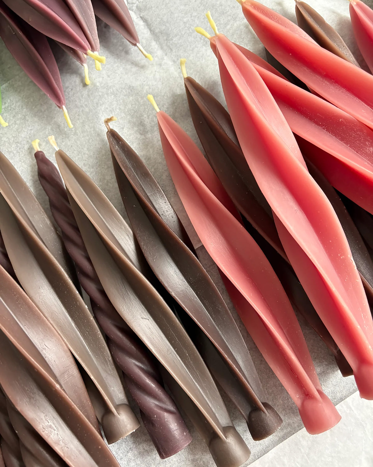 Beeswax Candle Twister - Rose