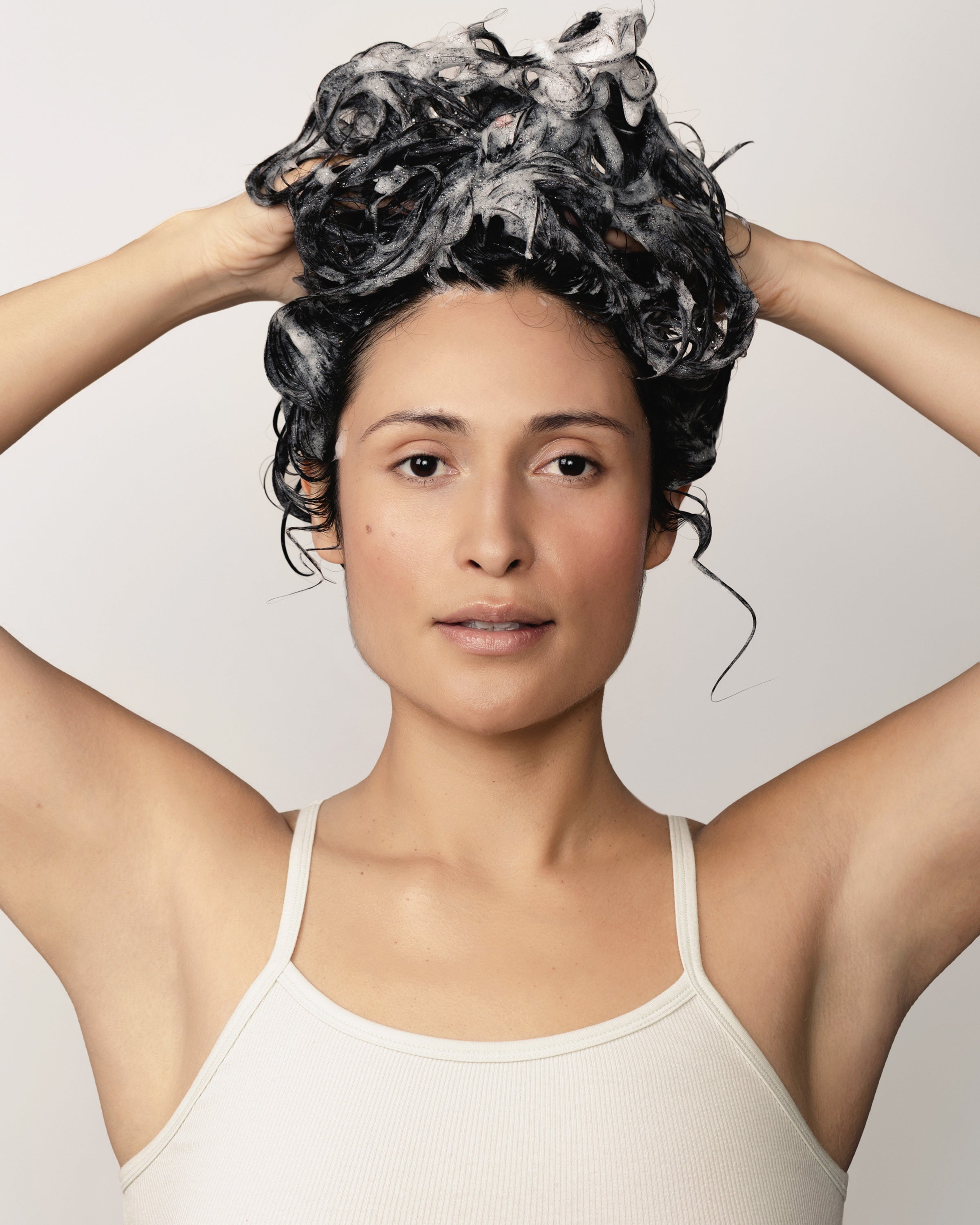 IZU Shampoo - For Damaged Hair